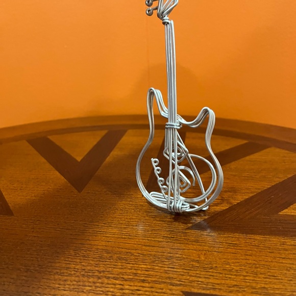 Guitar Wire Artwork - Picture 8 of 11